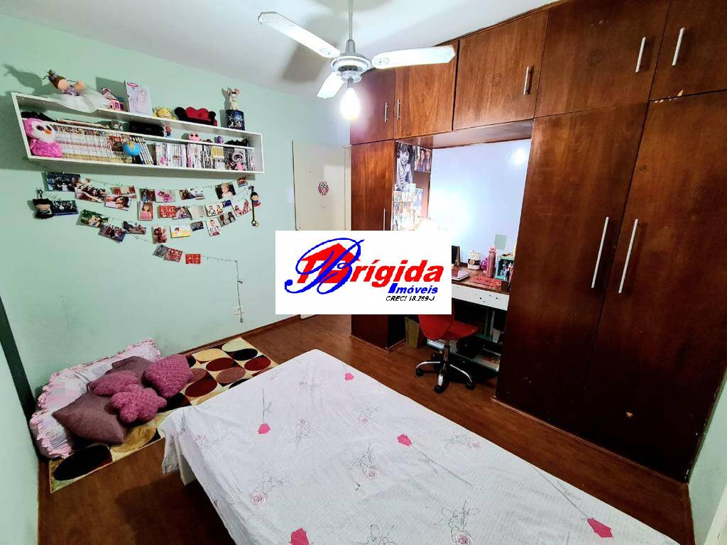 Casa à venda com 5 quartos, 236m² - Foto 5