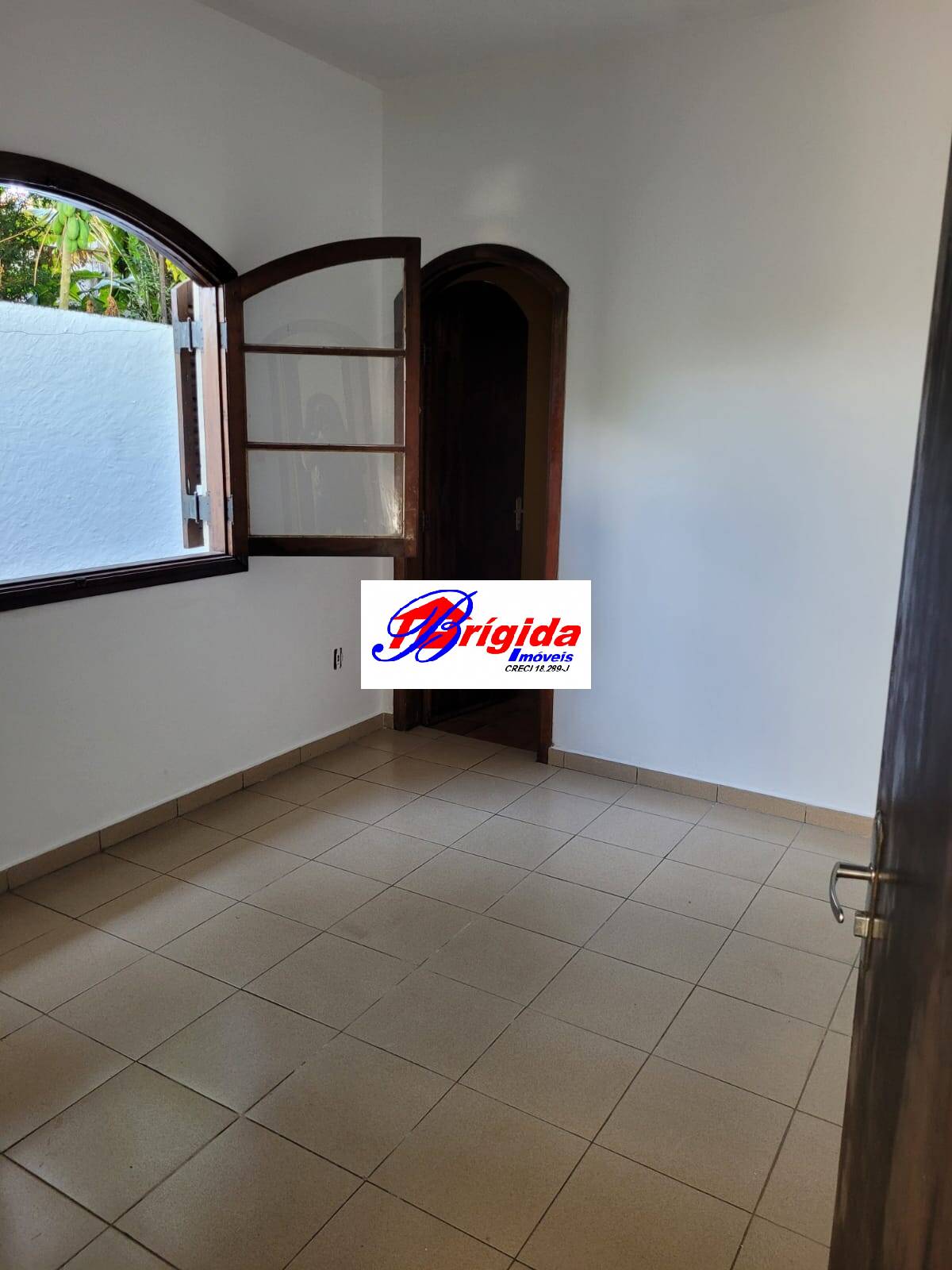 Casa à venda com 3 quartos, 150m² - Foto 5