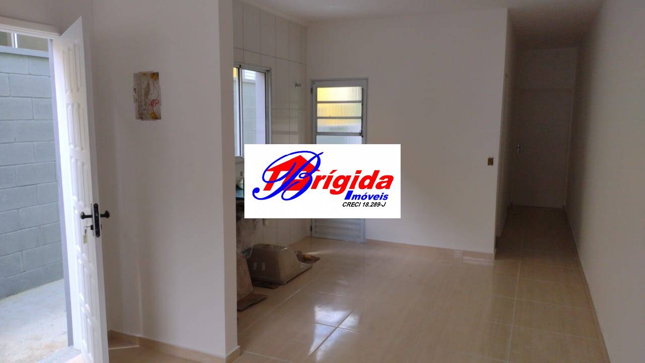 Casa à venda com 2 quartos, 59m² - Foto 8