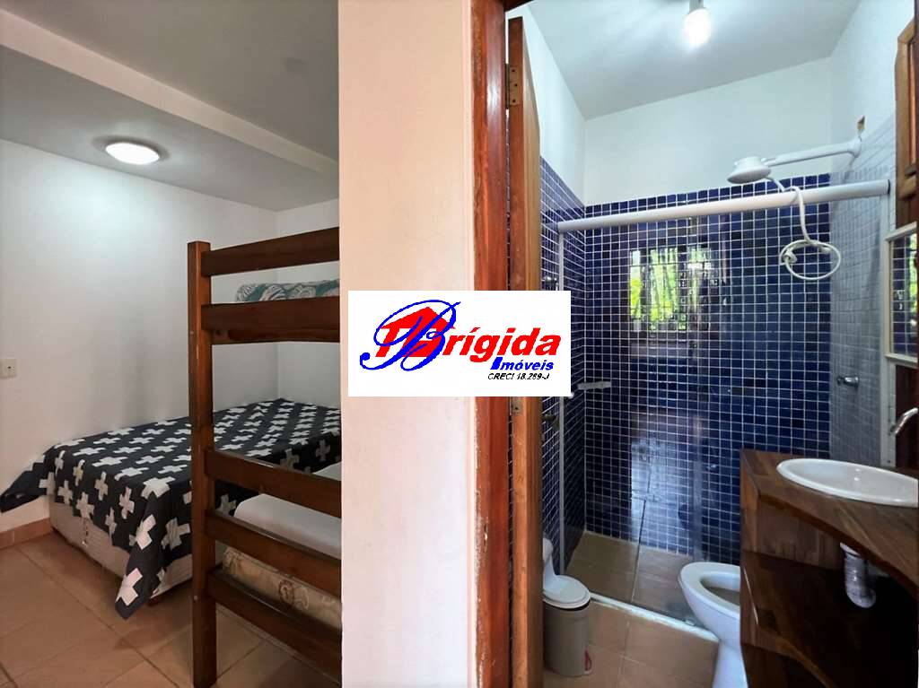 Casa de Condomínio à venda e aluguel com 4 quartos, 600m² - Foto 46