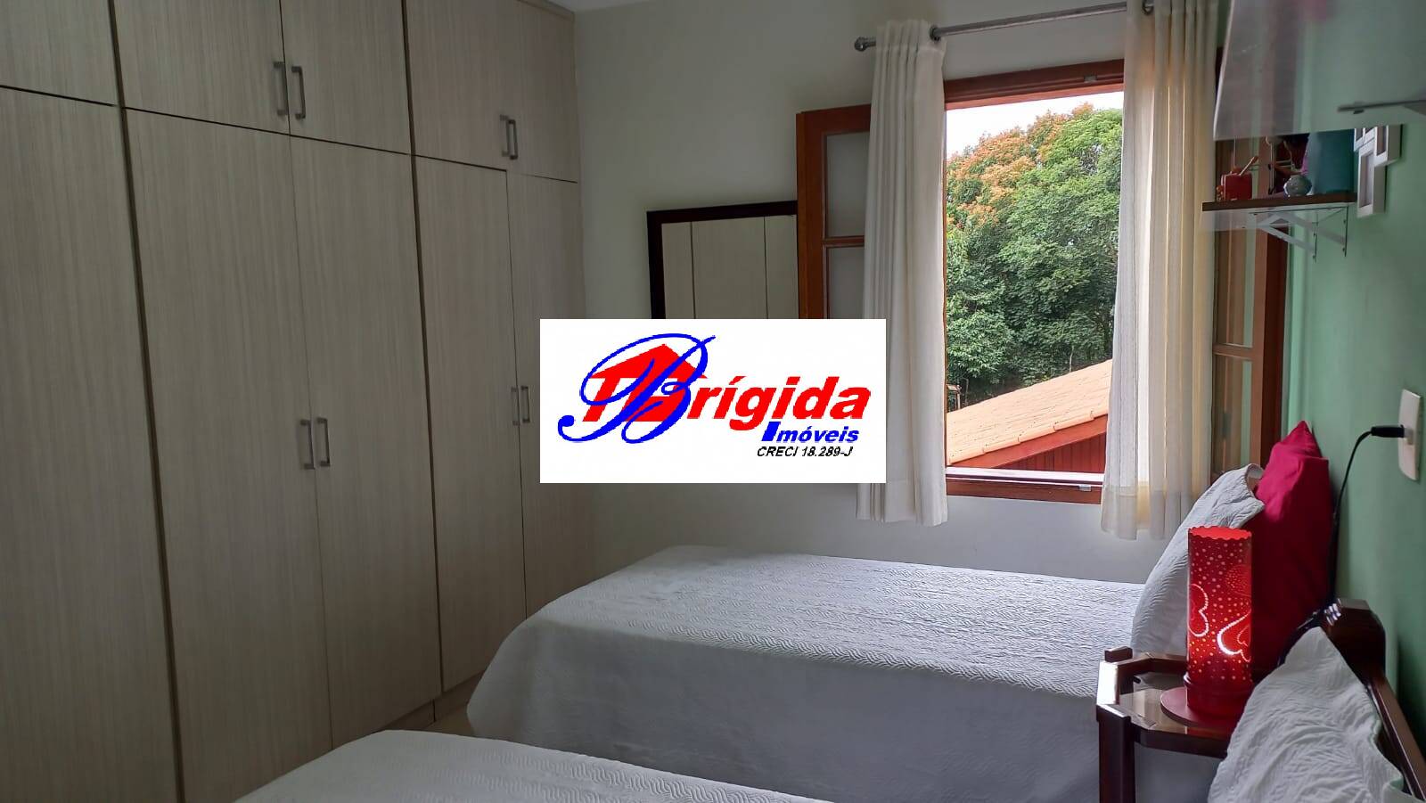 Casa de Condomínio à venda com 3 quartos, 450m² - Foto 21