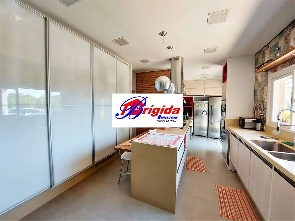 Casa de Condomínio à venda com 5 quartos, 322m² - Foto 16