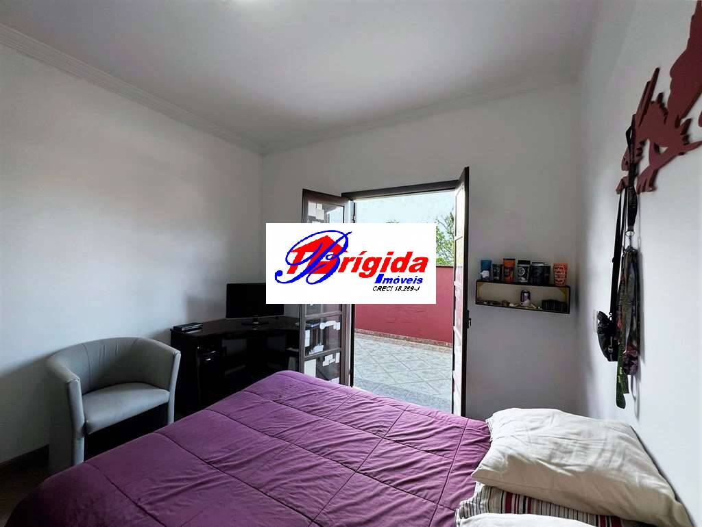 Casa de Condomínio à venda com 3 quartos, 360m² - Foto 40