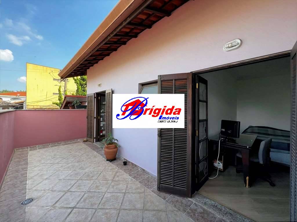 Casa de Condomínio à venda com 3 quartos, 360m² - Foto 38