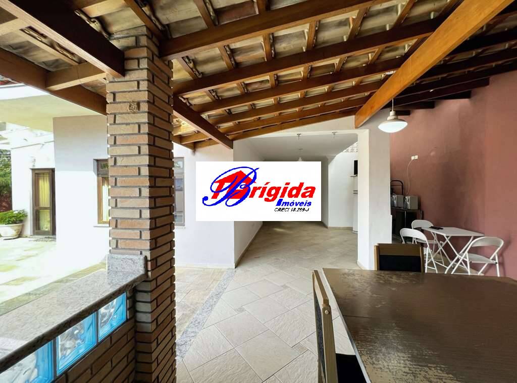 Casa de Condomínio à venda com 3 quartos, 360m² - Foto 48