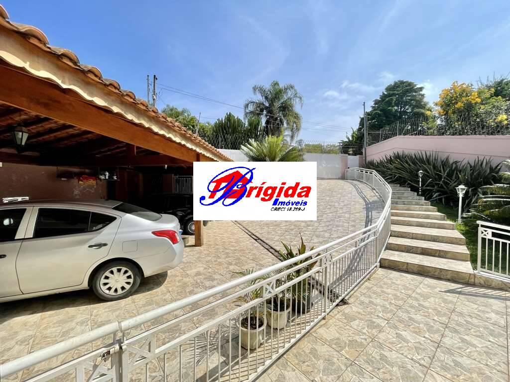 Casa de Condomínio à venda com 3 quartos, 357m² - Foto 4