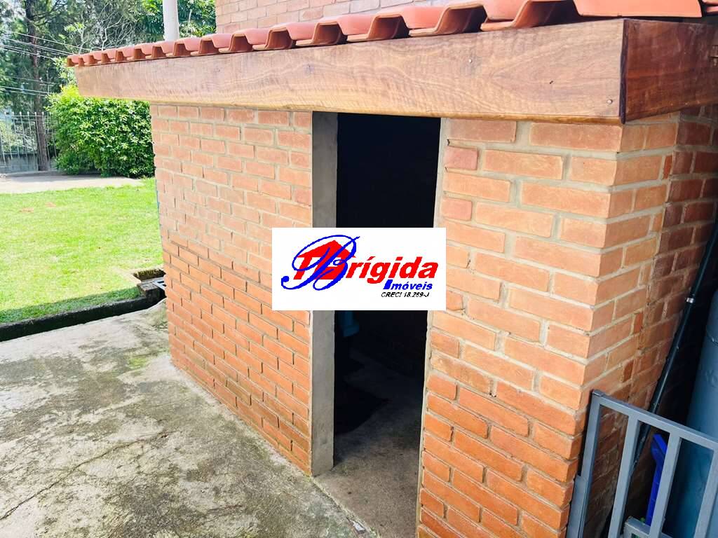 Casa de Condomínio à venda com 3 quartos, 232m² - Foto 35