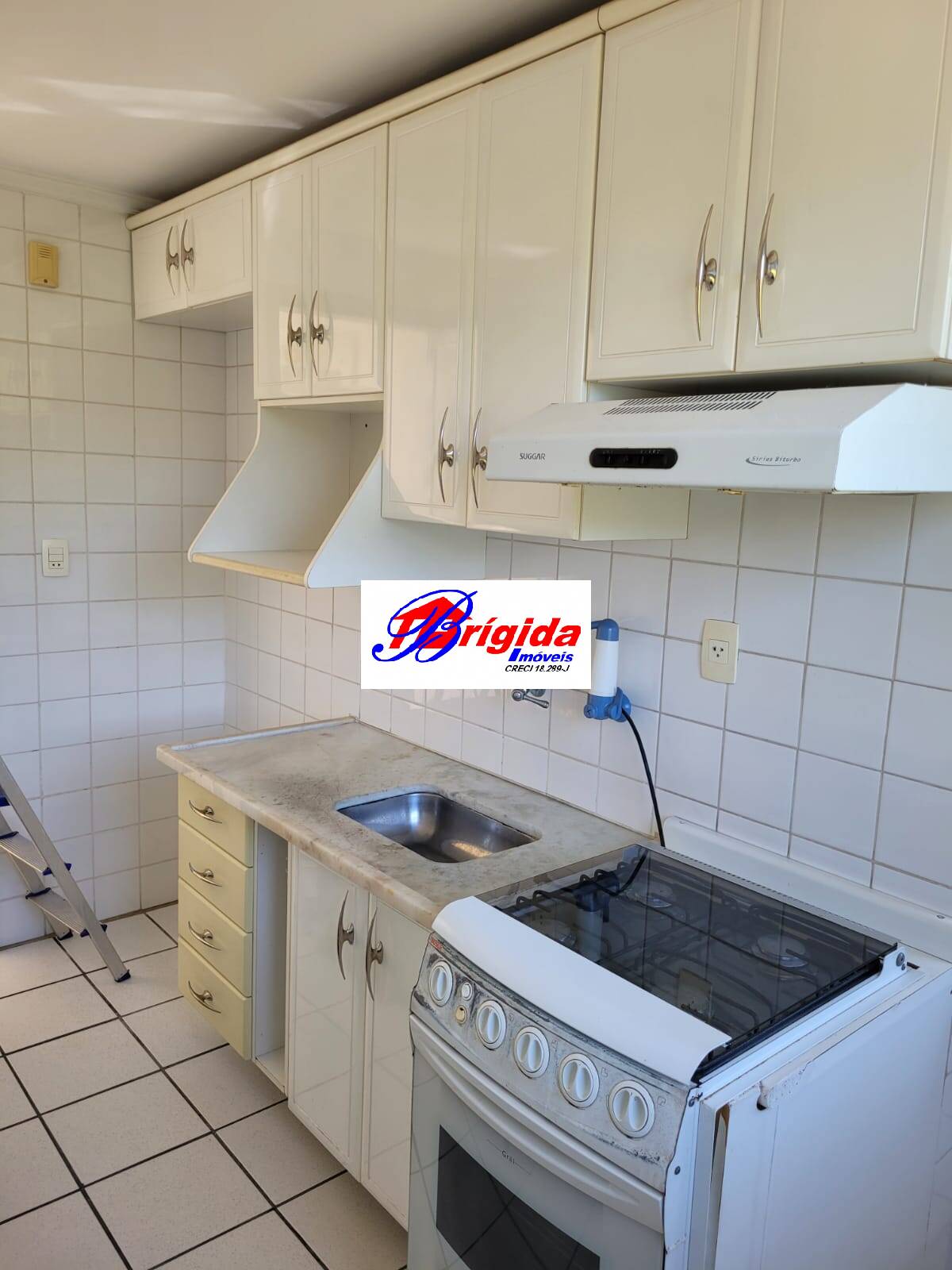 Apartamento à venda com 2 quartos, 45m² - Foto 9