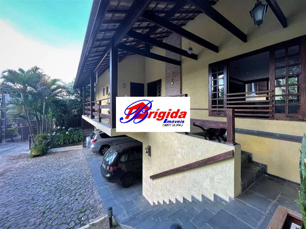 Casa de Condomínio à venda com 4 quartos, 220m² - Foto 5