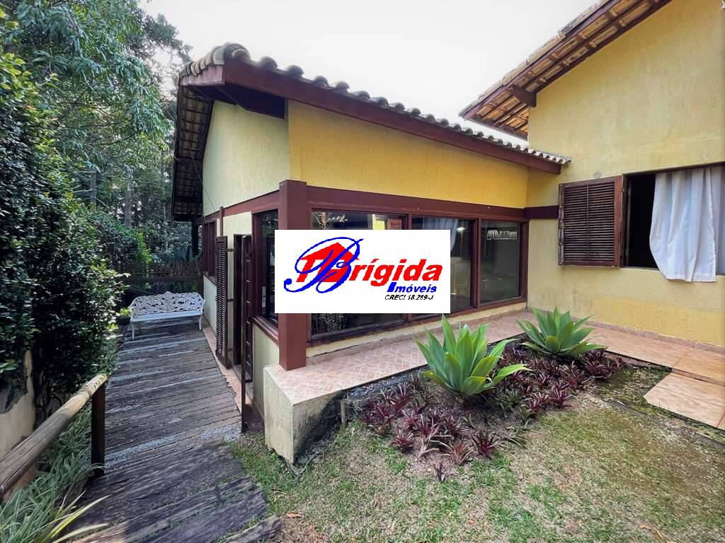 Casa de Condomínio à venda com 4 quartos, 220m² - Foto 16