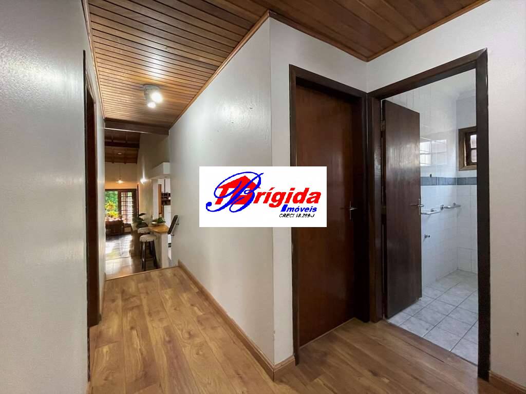 Casa de Condomínio à venda com 4 quartos, 220m² - Foto 25