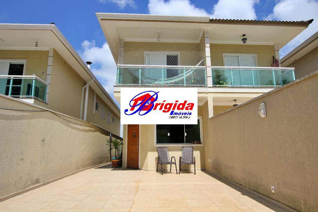 Casa de Condomínio à venda com 3 quartos, 140m² - Foto 1