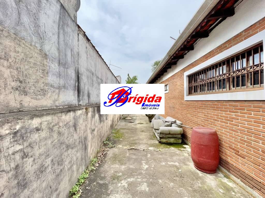 Casa de Condomínio à venda com 4 quartos, 353m² - Foto 9