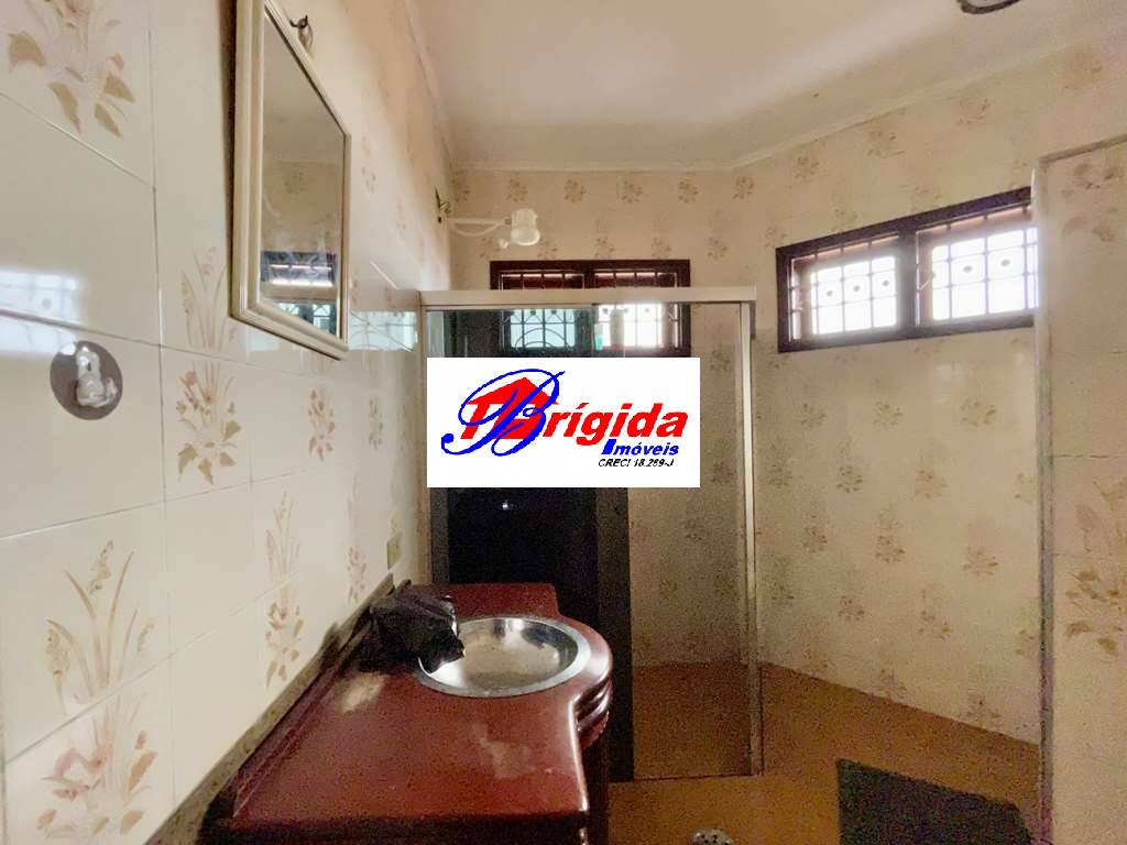 Casa de Condomínio à venda com 4 quartos, 353m² - Foto 42