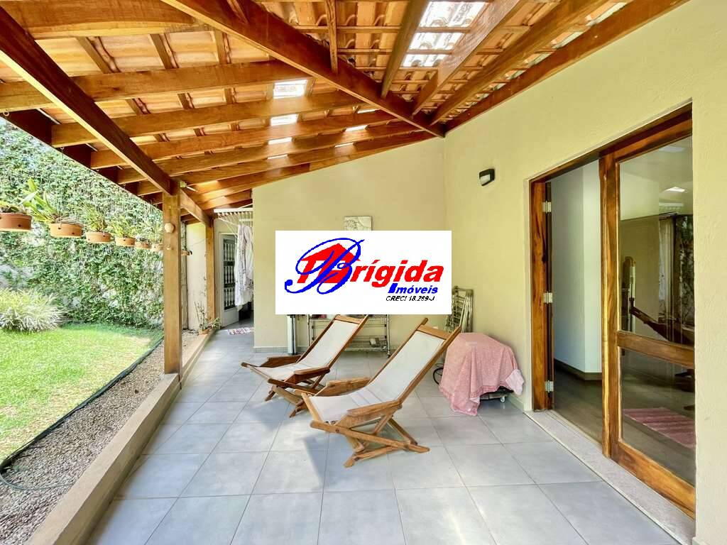 Casa de Condomínio à venda com 4 quartos, 445m² - Foto 30