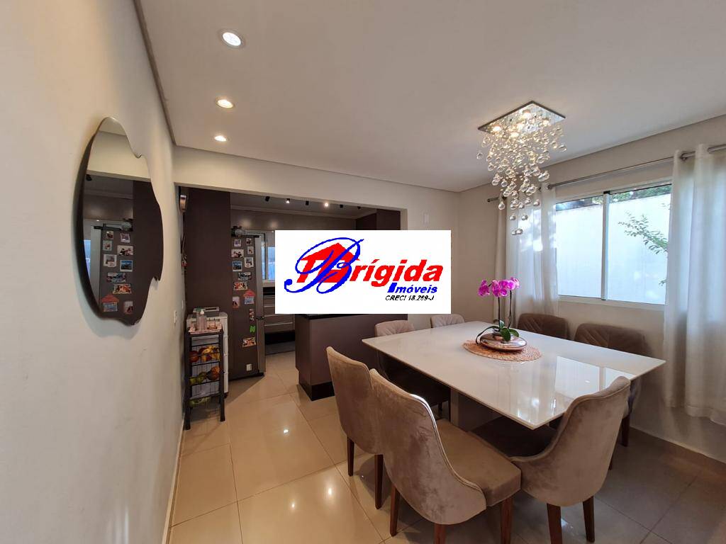 Casa à venda com 3 quartos, 97m² - Foto 10