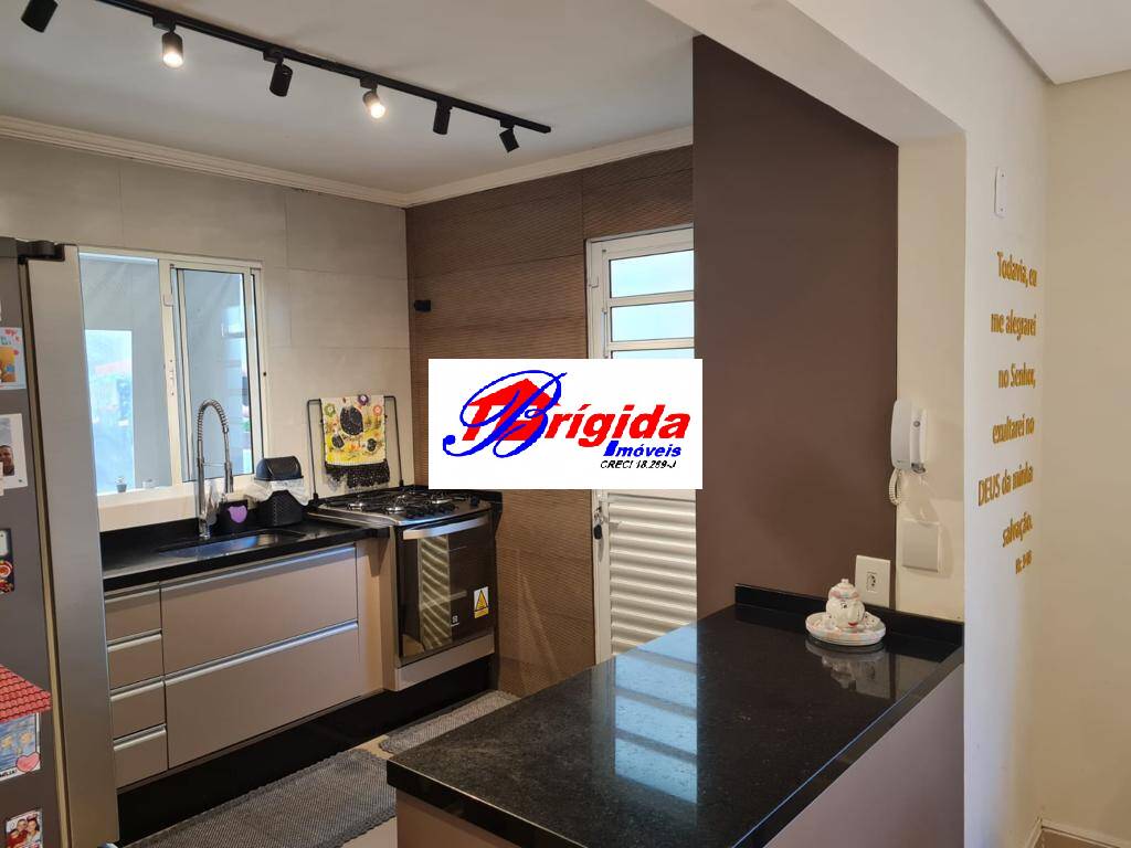 Casa à venda com 3 quartos, 97m² - Foto 20