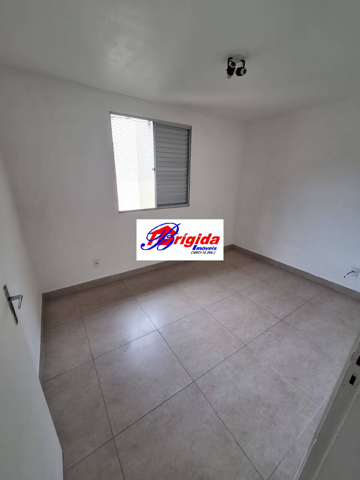 Apartamento à venda com 2 quartos, 45m² - Foto 5