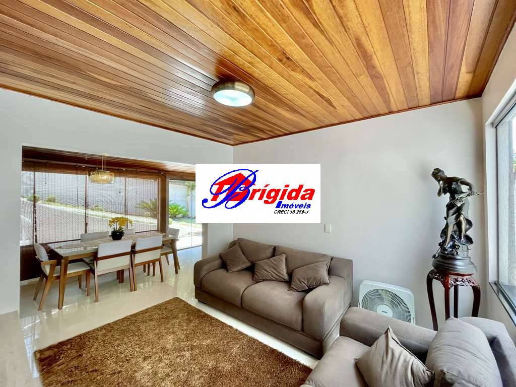 Casa de Condomínio à venda com 3 quartos, 215m² - Foto 28