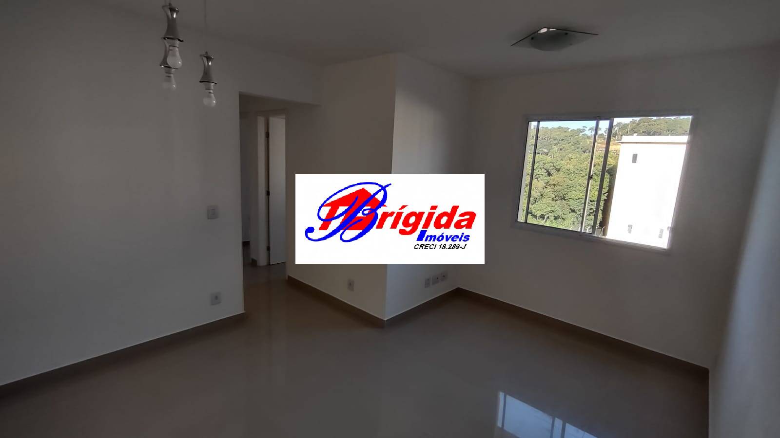 Apartamento à venda com 2 quartos, 45m² - Foto 12