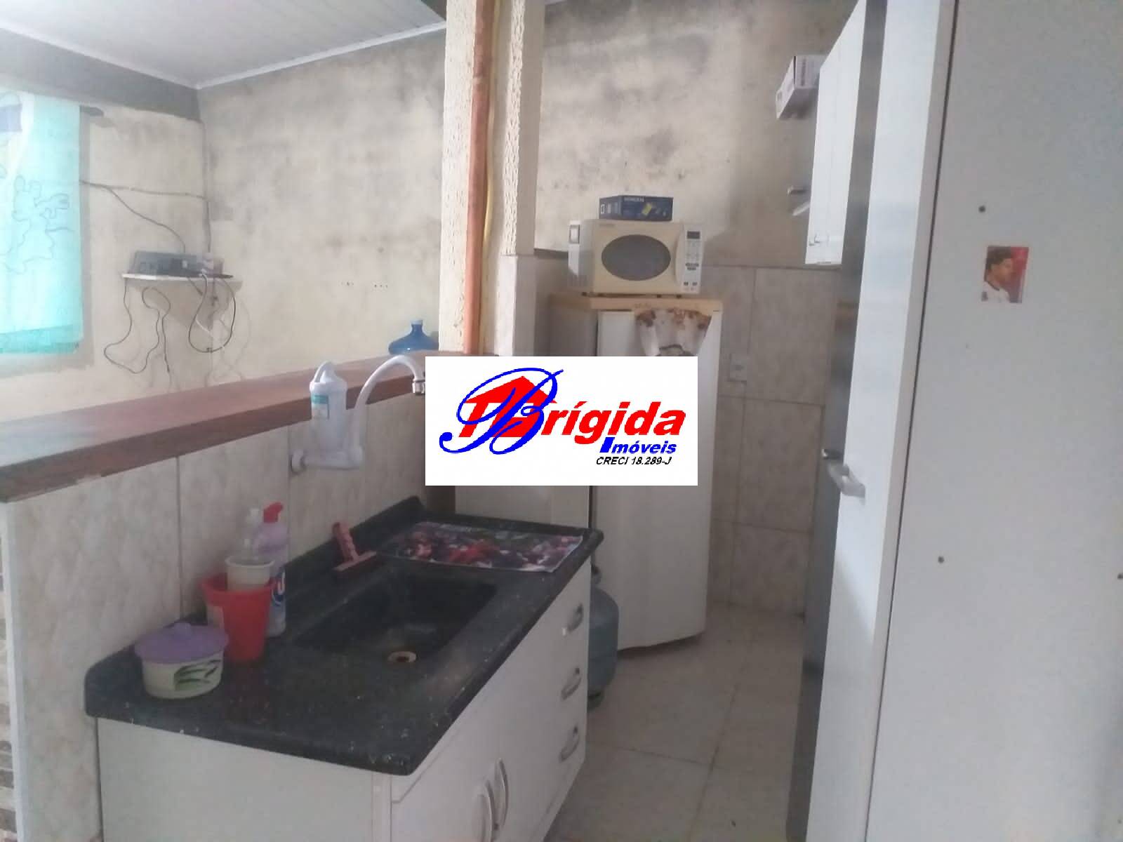 Casa à venda com 2 quartos, 90m² - Foto 10