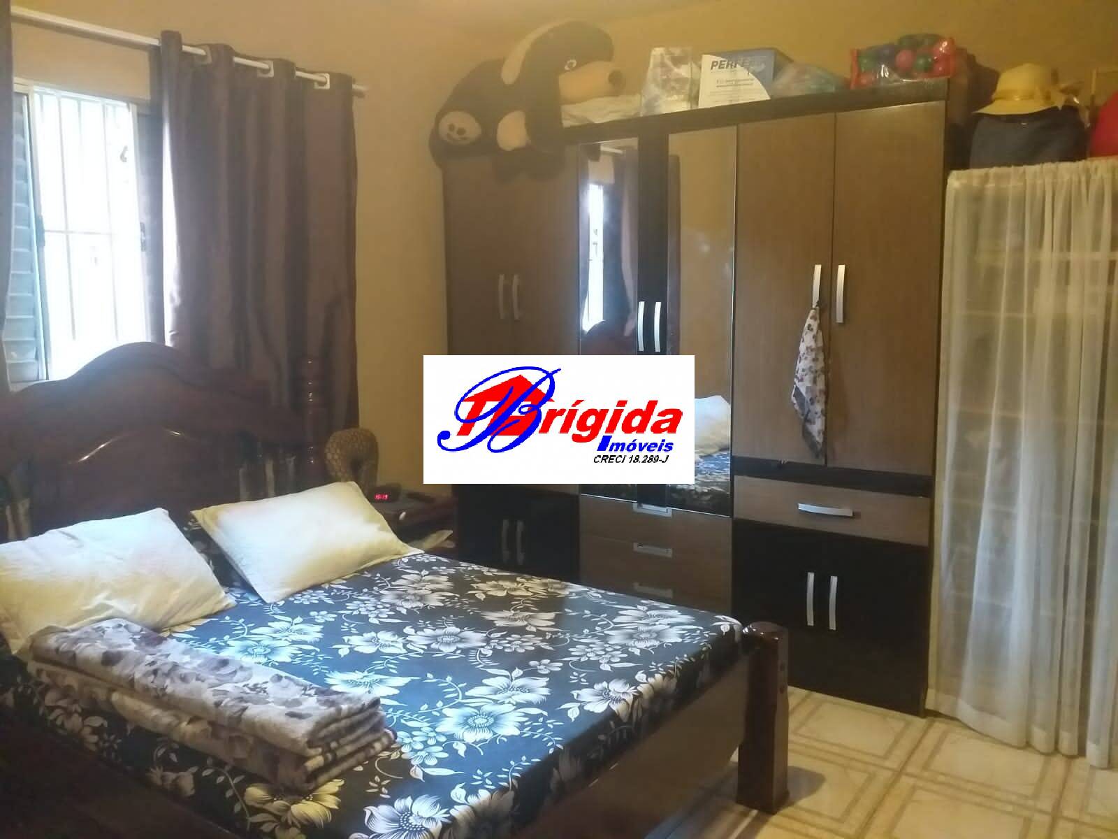 Casa à venda com 2 quartos, 90m² - Foto 25