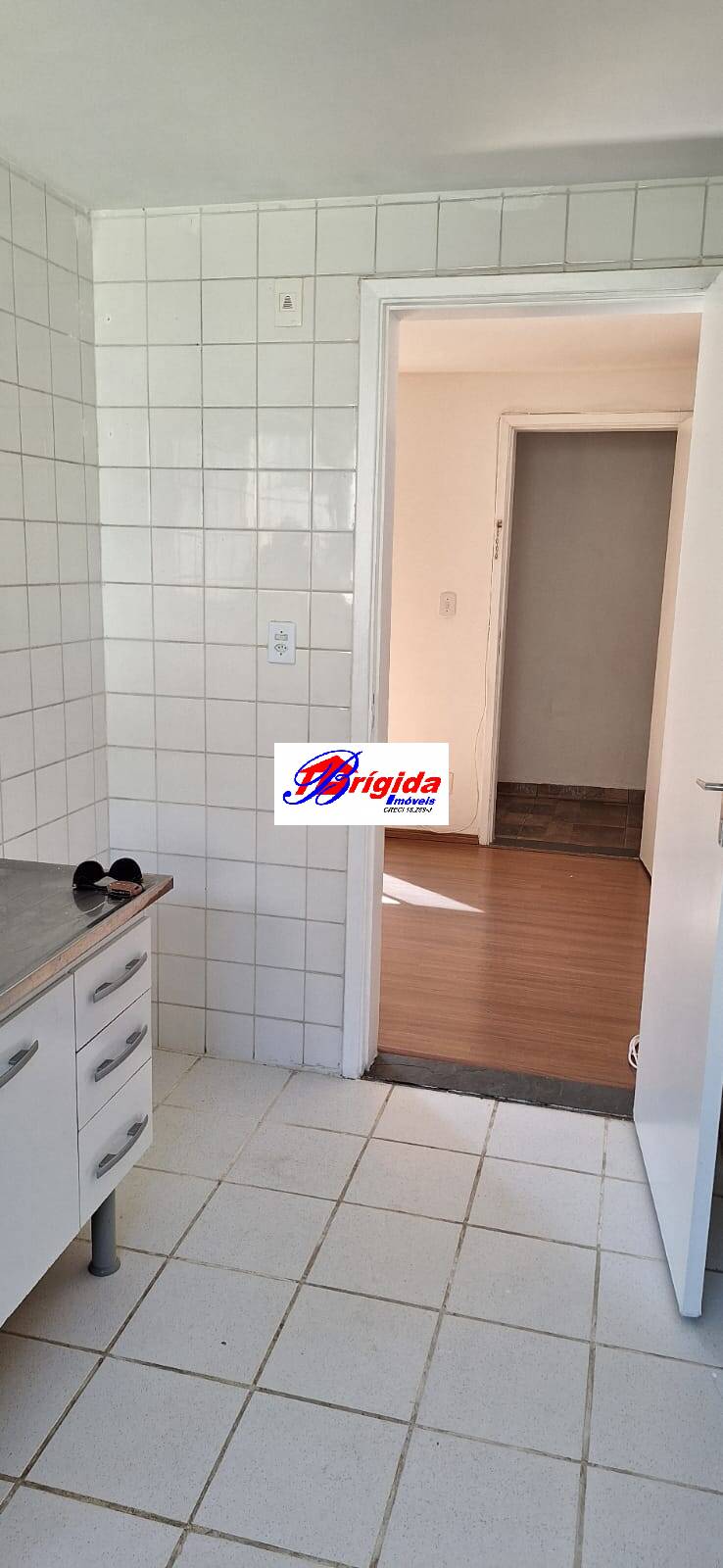 Apartamento à venda com 2 quartos, 45m² - Foto 11