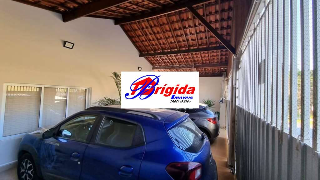 Casa de Condomínio à venda com 3 quartos, 183m² - Foto 3