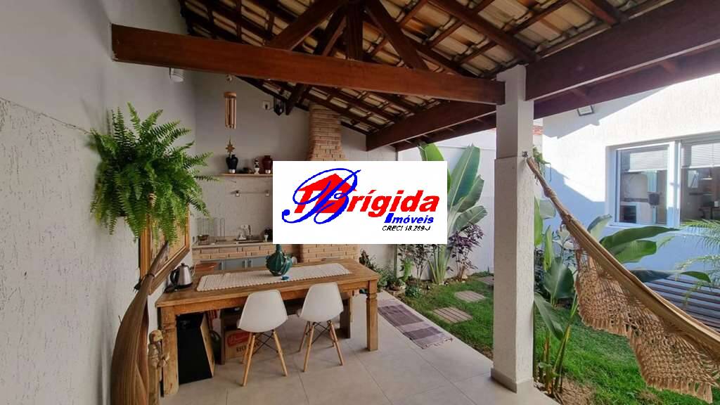 Casa de Condomínio à venda com 3 quartos, 183m² - Foto 13