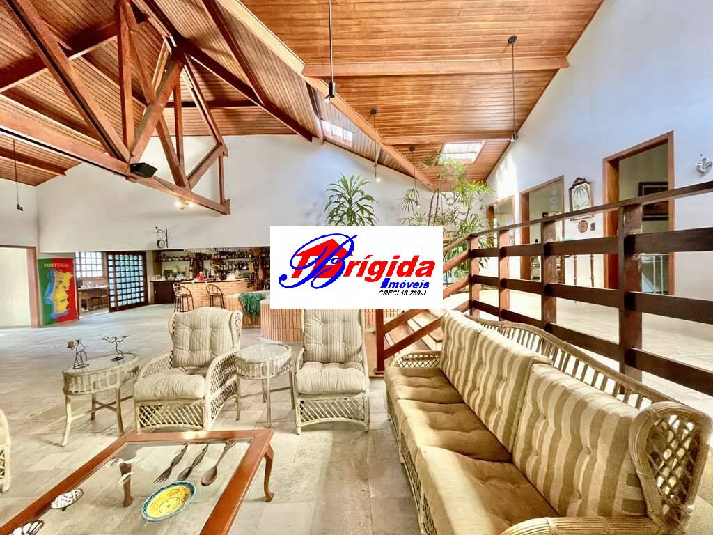 Casa à venda e aluguel com 5 quartos, 923m² - Foto 14