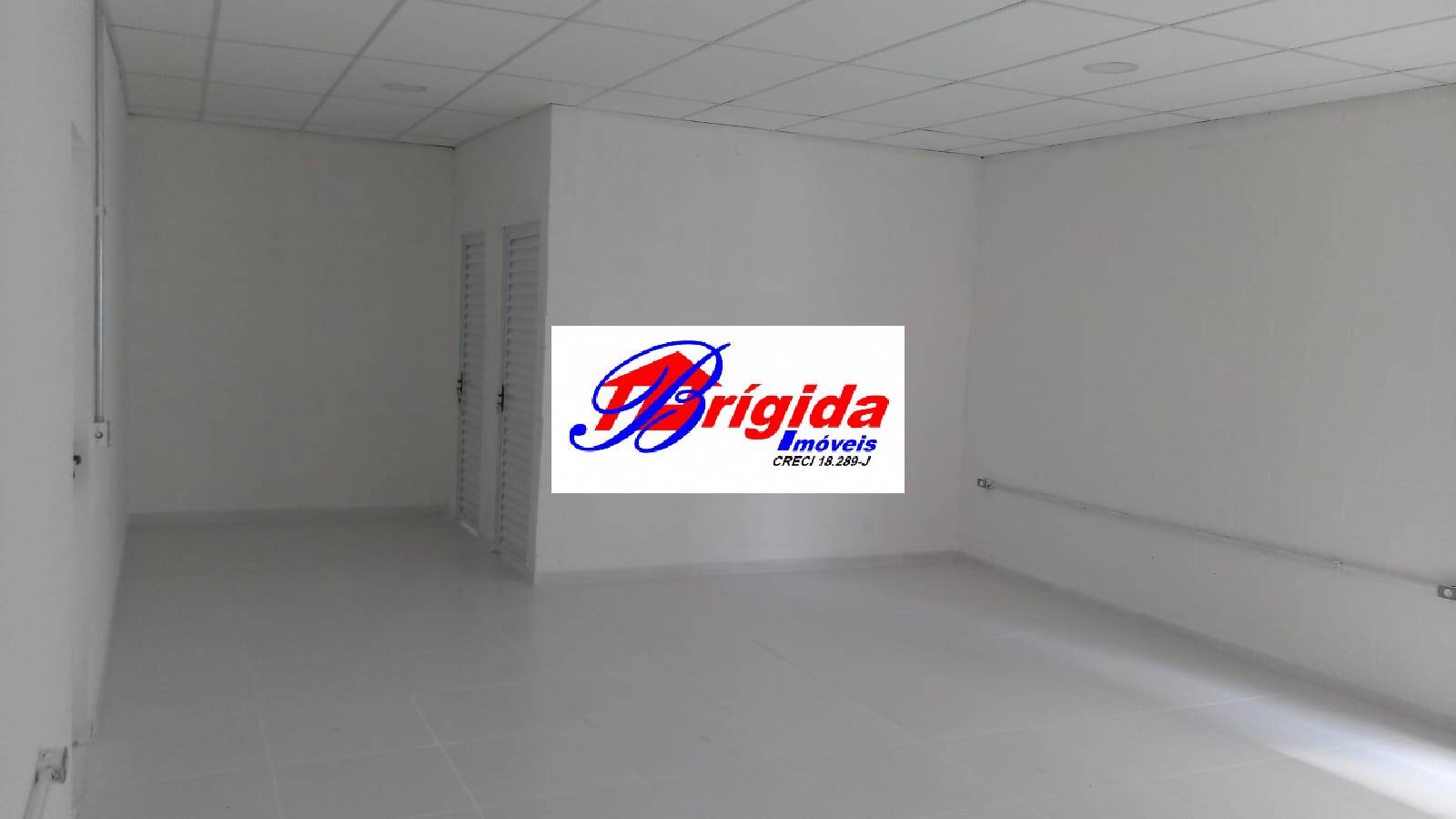 Casa à venda com 3 quartos, 100m² - Foto 25