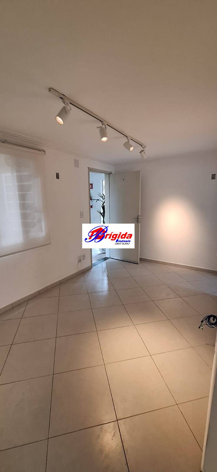 Apartamento à venda e aluguel com 2 quartos, 45m² - Foto 9