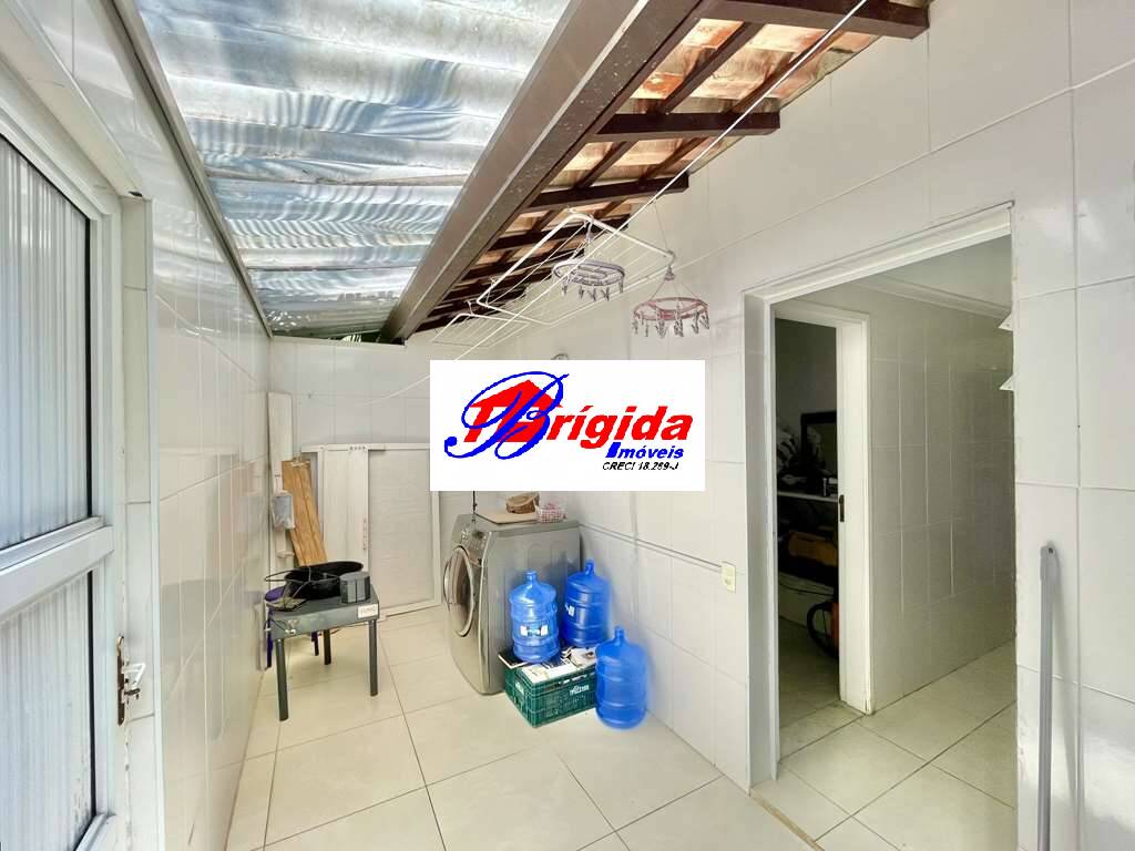 Casa de Condomínio à venda com 4 quartos, 282m² - Foto 42