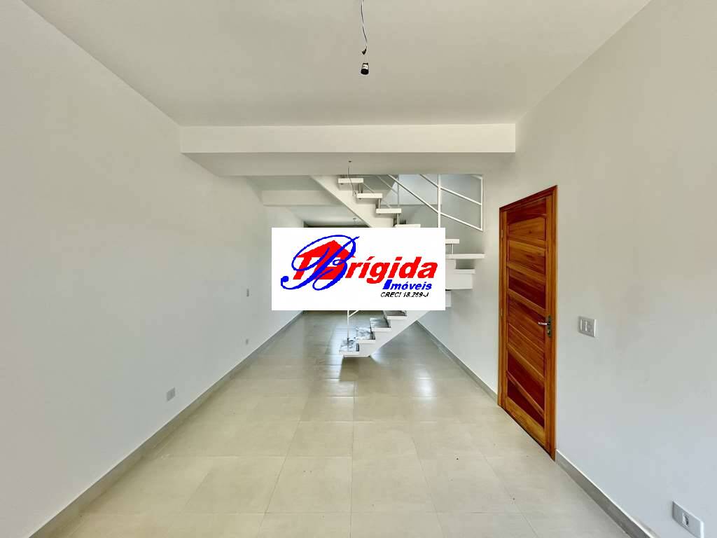 Casa à venda com 3 quartos, 80m² - Foto 14