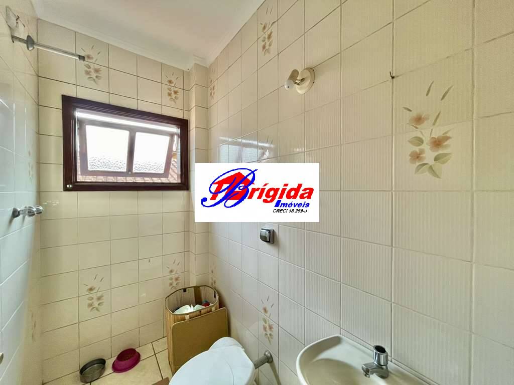 Casa de Condomínio à venda com 4 quartos, 350m² - Foto 16