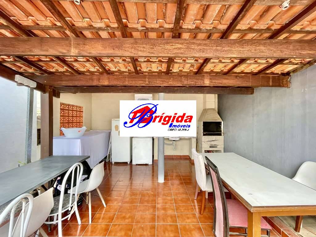 Casa de Condomínio à venda com 4 quartos, 350m² - Foto 38