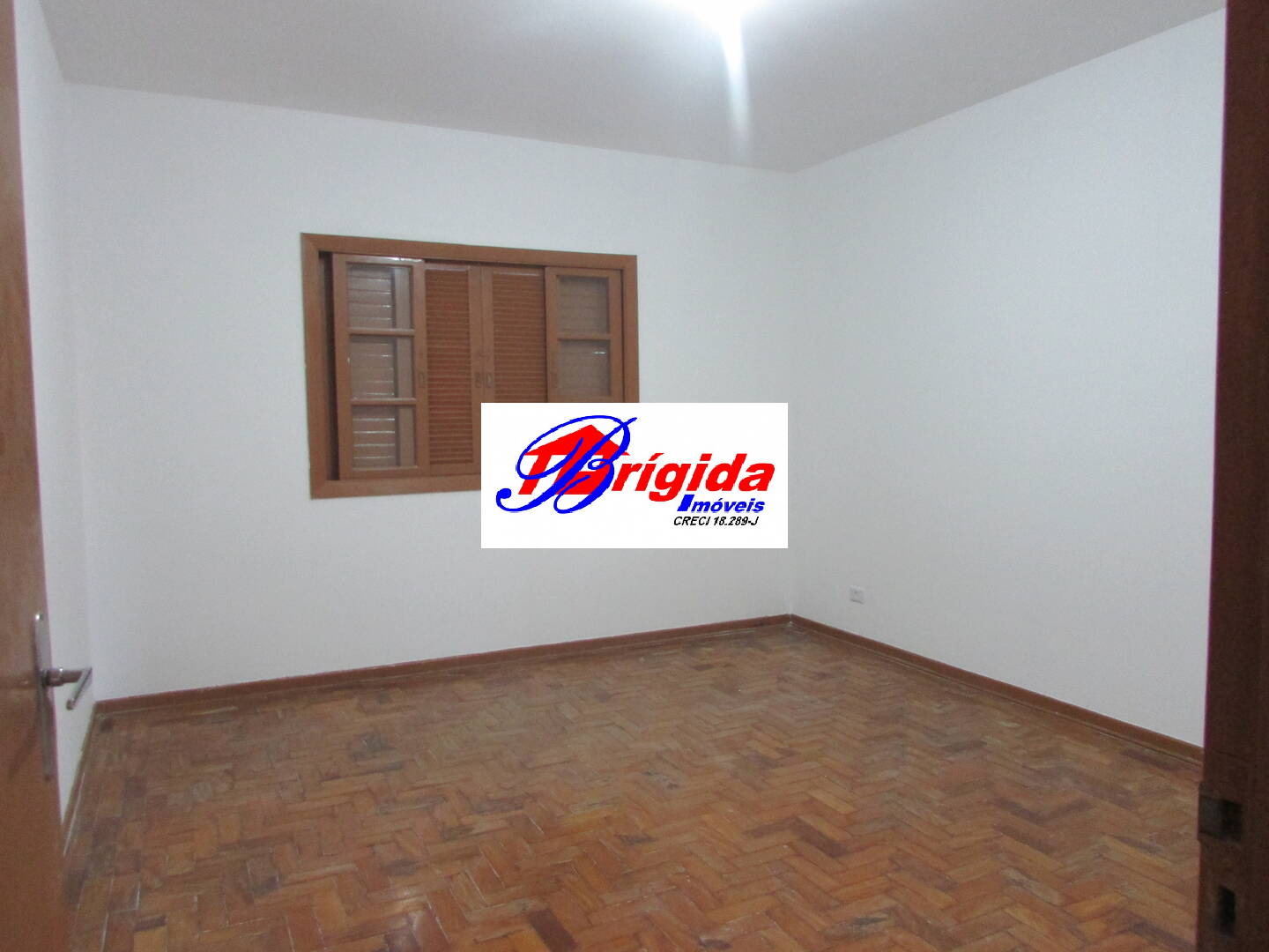 Casa à venda com 2 quartos, 116m² - Foto 12