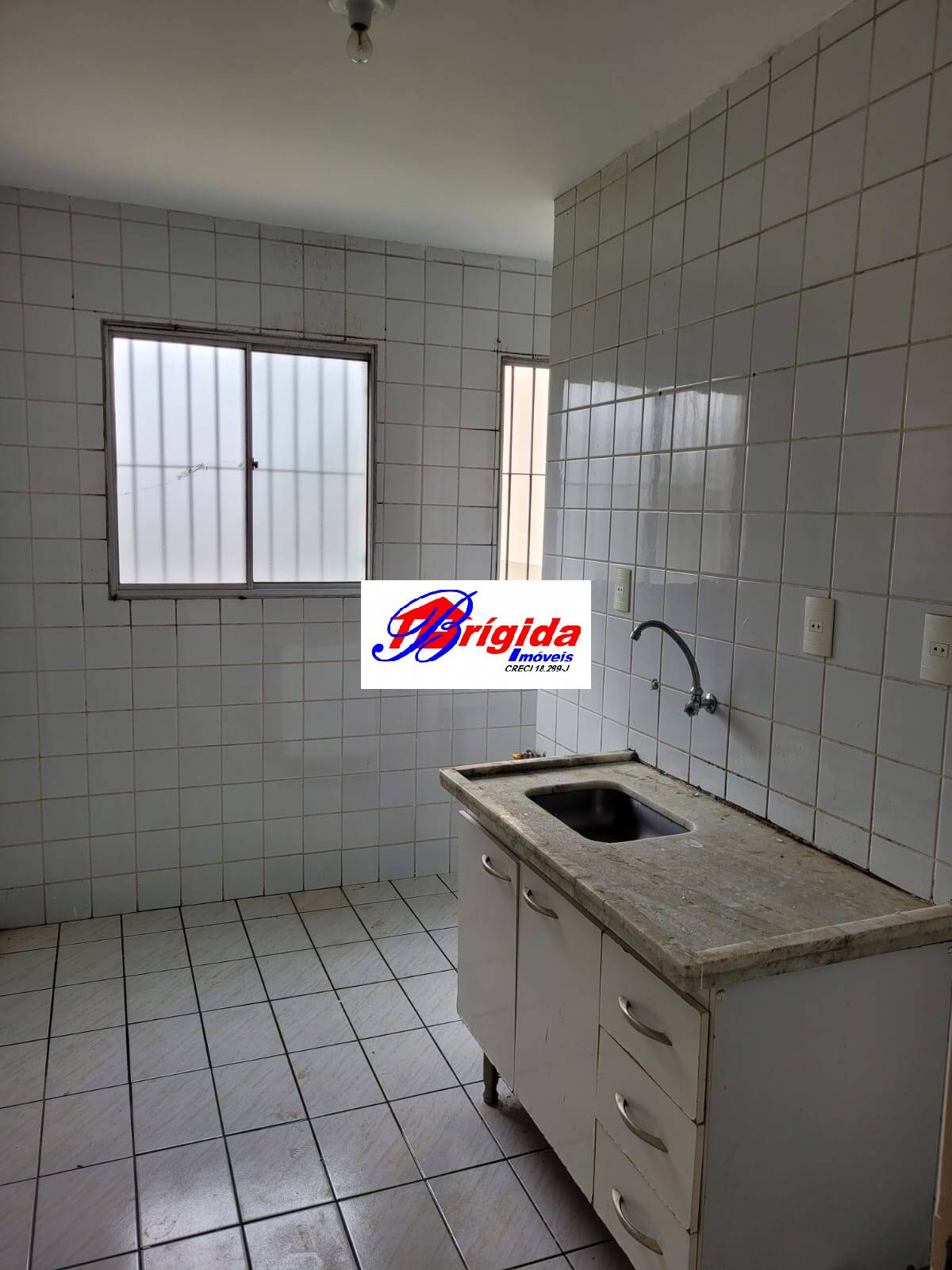 Apartamento à venda com 2 quartos, 45m² - Foto 4